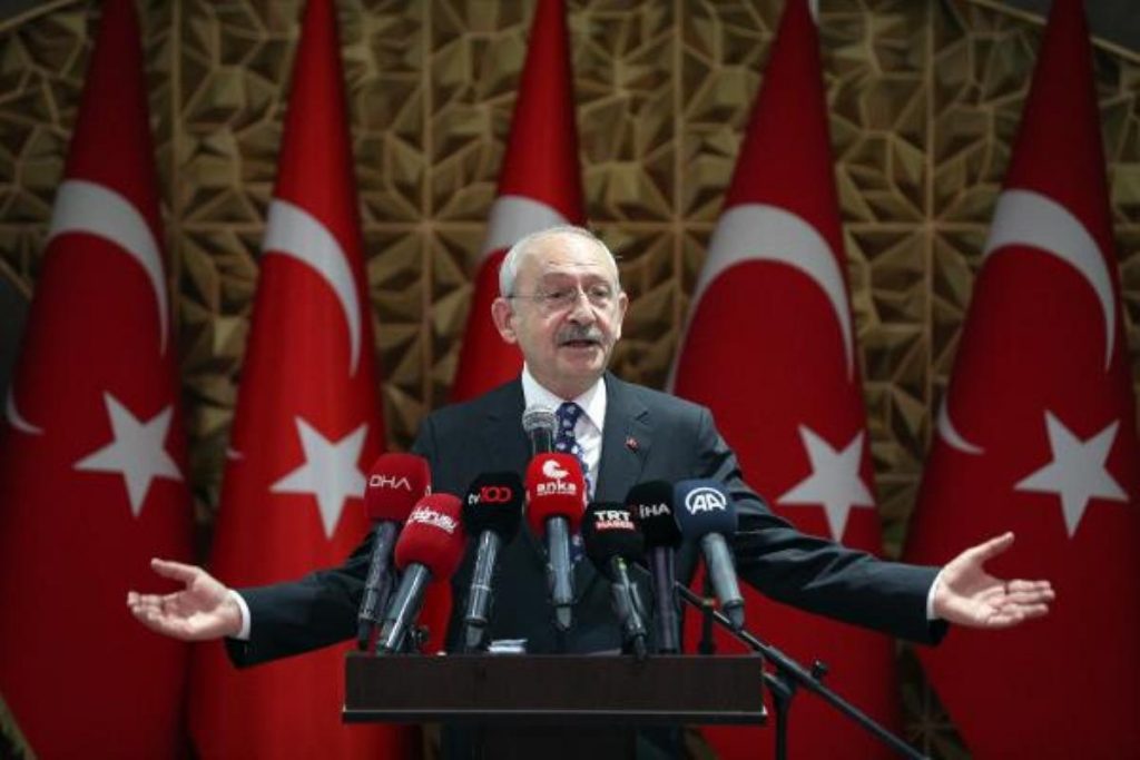 Kılıçdaroğlu: Altımız da demokrasi konusunda birbirimize benziyoruz