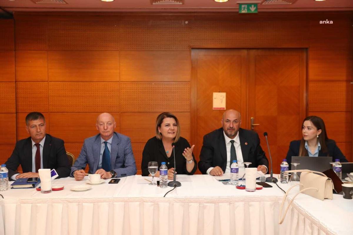 İstanbul-İzmit Kardeşliği Ortak Projelerle ve Dayanışmayla Devam Ediyor