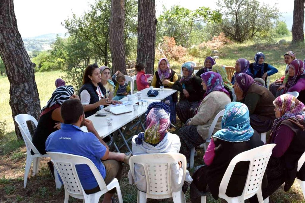 Tarsus Belediyesi Güncel Tarımsal Gelişmeleri Çiftçiyle Buluşturuyor