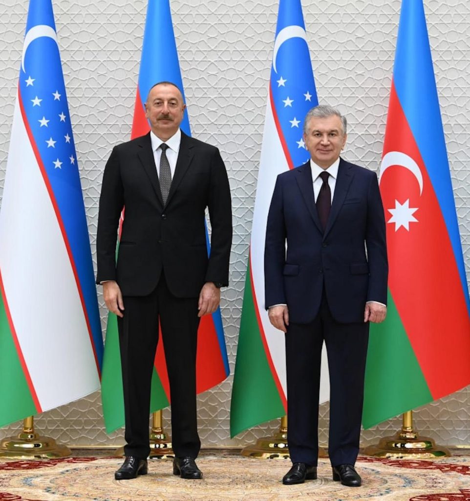 Özbekistan ve Azerbaycan stratejik ortaklığı derinleştirecek