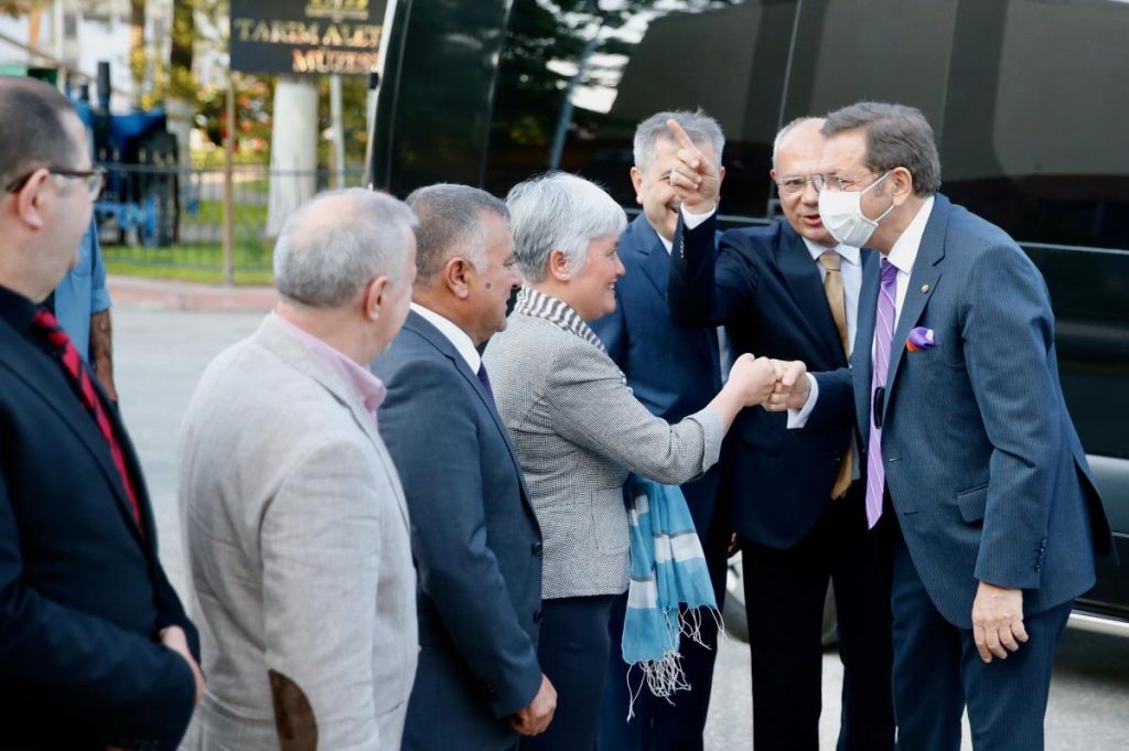 TOBB Başkanı Hisarcıklıoğlu, Eskişehir Ticaret Borsası İstişare Toplantısı’nda konuştu Açıklaması
