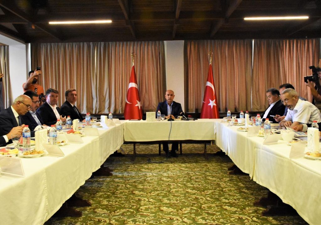 Aksaray haberi: Tarım ve Orman Bakanı Kirişci, Aksaray’da İl Değerlendirme Toplantısı’nda konuştu Açıklaması