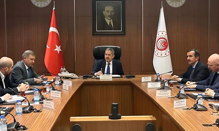 Zincir marketlere Ramazan ayarı!