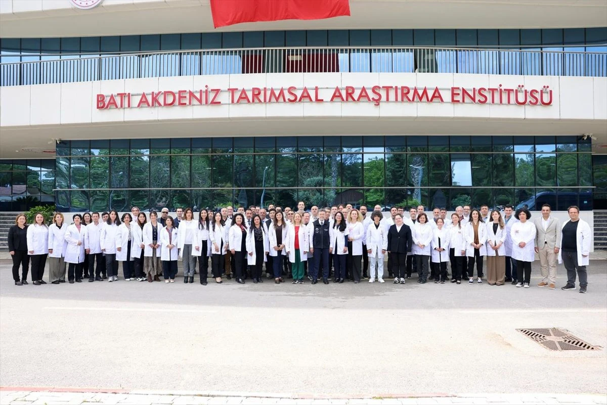 Pestisiti en aza indirmek adına biyolojik mücadele başlığında çok ciddi mesafeler katediyoruz.