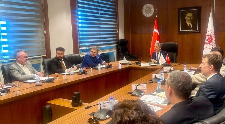 Ambalajlı su üreticileri Ticaret Bakanlığında!
