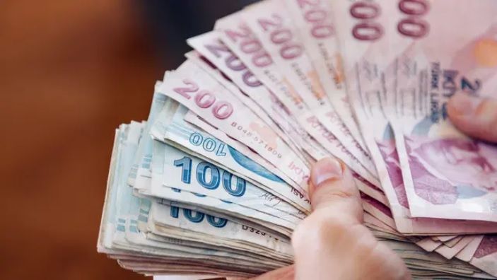 Merkez Bankası faizi 1 puan indirdi